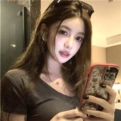 播音台的姊妹花